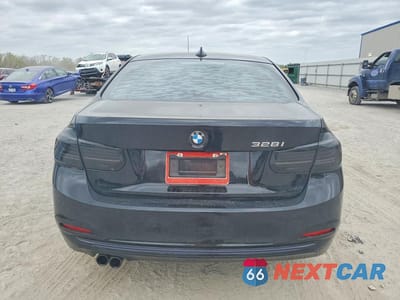 Zdjęcie 6 z 12 samochodu: 2016 BMW 328 I SULEV VIN:WBA8E9G50GNT84043 - miniatura