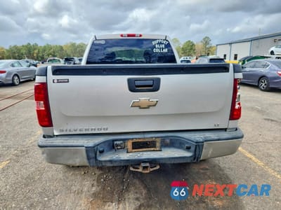 Zdjęcie 6 z 12 samochodu: 2010 CHEVROLET SILVERADO K1500 LT VIN:3GCRKSEA4AG129743 - miniatura