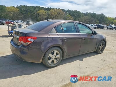Trzecie zdjęcie samochodu z tyłu: 2015 CHEVROLET CRUZE LT VIN:1G1PC5SB9F7137898 - miniatura