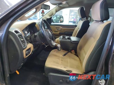 Zdjęcie 7 z 12 samochodu: 2019 RAM 1500 BIG HORN VIN:1C6SRFMT9KN636743 - miniatura