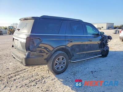 Trzecie zdjęcie samochodu z tyłu: 2018 FORD EXPEDITION XLT VIN:1FMJU1HT2JEA52517 - miniatura