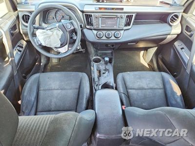 Zdjęcie 8 z 14 samochodu: 2015 TOYOTA RAV4 LE VIN:2T3BFREV9FW278402 - miniatura