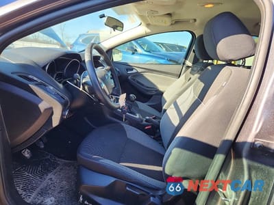 Zdjęcie 7 z 11 samochodu: 2014 FORD FOCUS SE VIN:1FADP3F26EL360599 - miniatura