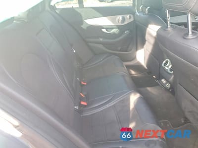 Zdjęcie 10 z 12 samochodu: 2021 MERCEDES-BENZ C 63 AMG VIN:W1KWF8GB0MR618506 - miniatura