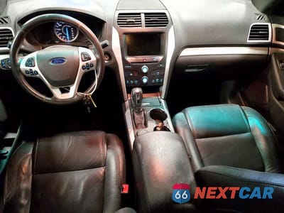 Zdjęcie 8 z 12 samochodu: 2015 FORD EXPLORER XLT VIN:1FM5K8D86FGB09492 - miniatura