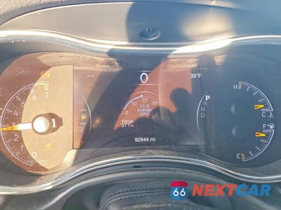 Zdjęcie 9 z 12 samochodu: 2021 JEEP GRAND CHEROKEE LAREDO VIN:1C4RJEAGXMC717555 - miniatura