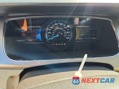 Zdjęcie 9 z 11 samochodu: 2015 FORD TAURUS SEL VIN:1FAHP2E87FG194783 - miniatura