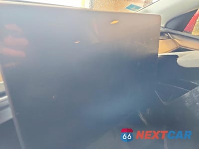 Zdjęcie 9 z 12 samochodu: 2023 TESLA MODEL Y VIN:7SAYGDEE0PF872204 - miniatura