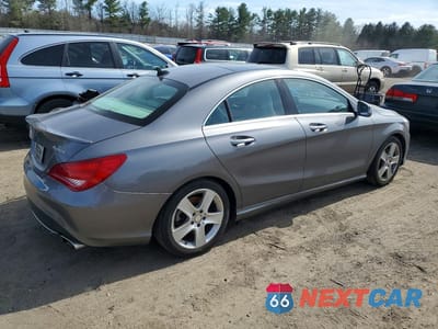 Trzecie zdjęcie samochodu z tyłu: 2015 MERCEDES-BENZ CLA 250 4MATIC VIN:WDDSJ4GB4FN219470 - miniatura