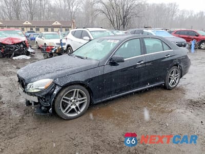 2016 MERCEDES-BENZ E 350 4MATIC WDDHF8JB1GB261089 - główne zdjęcie licytacji z USA - miniatura