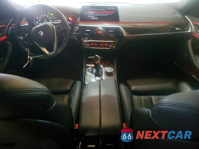 Zdjęcie 8 z 12 samochodu: 2019 BMW 530 I VIN:WBAJA5C58KWW15768 - miniatura