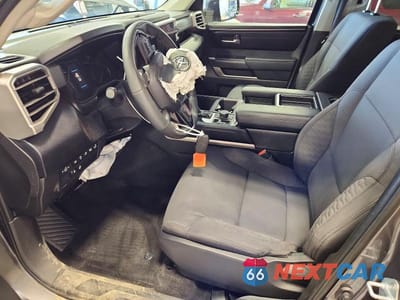 Zdjęcie 7 z 13 samochodu: 2024 TOYOTA TUNDRA SR5 VIN:5TFLA5DB2RX218349 - miniatura