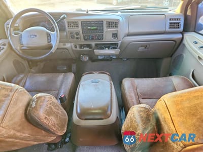 Zdjęcie 8 z 13 samochodu: 2004 FORD F350 SUPER DUTY VIN:1FTWW33P54ED39297 - miniatura