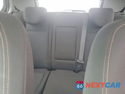 Zdjęcie 10 z 13 samochodu: 2022 CHEVROLET TRAX LS VIN:KL7CJNSM8NB526618 - miniatura