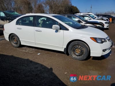 Czwarte zdjęcie samochodu z boku: 2009 ACURA CSX VIN:2HHFD56599H200394 - miniatura