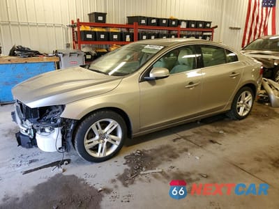 2015 VOLVO S60 PLATINUM YV140MFM7F2353216 - główne zdjęcie licytacji z USA - miniatura