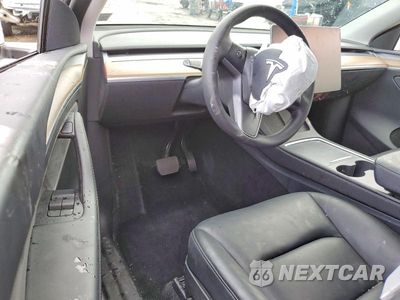 Zdjęcie 8 z 12 samochodu: 2023 TESLA MODEL Y VIN:7SAYGDEE6PF837439 - miniatura