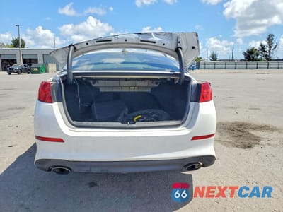 Zdjęcie 6 z 11 samochodu: 2015 KIA OPTIMA LX VIN:5XXGM4A79FG499555 - miniatura