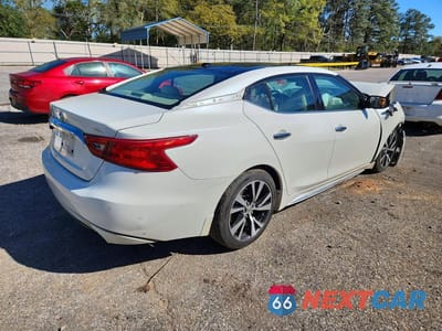 Trzecie zdjęcie samochodu z tyłu: 2017 NISSAN MAXIMA 3.5 SL VIN:1N4AA6AP8HC418824 - miniatura