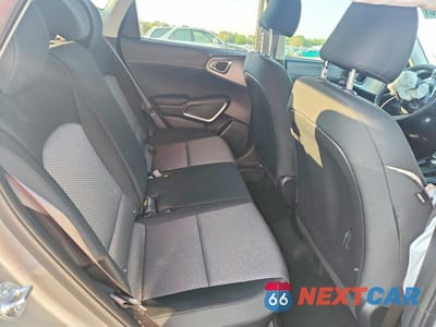 Zdjęcie 11 z 14 samochodu: 2025 KIA SOUL LX VIN:KNDJ23AU6S7967885 - miniatura