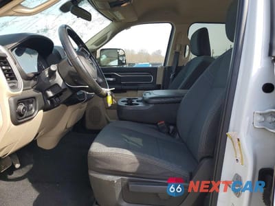 Zdjęcie 7 z 11 samochodu: 2022 RAM 2500 BIG HORN VIN:3C6UR5DL4NG392421 - miniatura