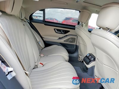 Zdjęcie 10 z 13 samochodu: 2023 MERCEDES-BENZ S 580 4MATIC VIN:W1K6G7GB6PA217682 - miniatura