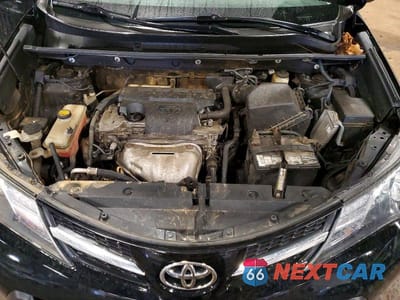 Zdjęcie 12 z 13 samochodu: 2015 TOYOTA RAV4 XLE VIN:2T3RFREV5FW382190 - miniatura
