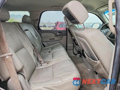 Zdjęcie 11 z 12 samochodu: 2010 CHEVROLET TAHOE K1500 LT VIN:1GNUKBE07AR118390 - miniatura