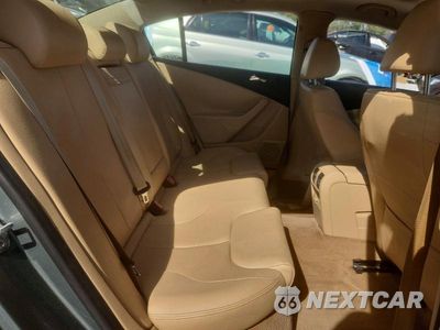 Zdjęcie 10 z 13 samochodu: 2007 VOLKSWAGEN PASSAT 2.0T VIN:WVWAK73C17P009000 - miniatura