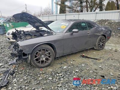 2015 DODGE CHALLENGER SXT PLUS 2C3CDZBG6FH723585 - główne zdjęcie licytacji z USA - miniatura