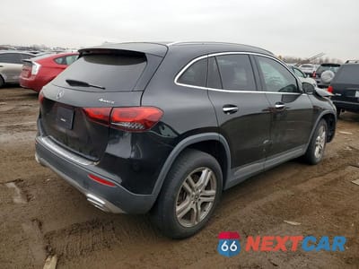 Trzecie zdjęcie samochodu z tyłu: 2021 MERCEDES-BENZ GLA 250 4MATIC VIN:W1N4N4HB6MJ252392 - miniatura