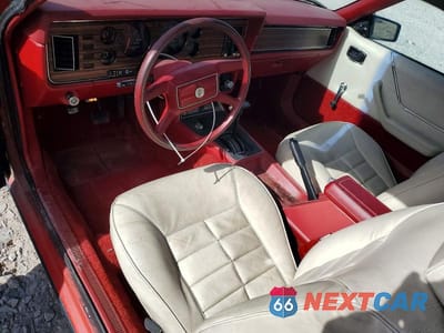 Zdjęcie 8 z 12 samochodu: 1983 FORD MUSTANG VIN:1FABP2738DF156375 - miniatura