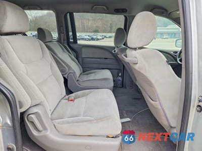 Zdjęcie 11 z 13 samochodu: 2010 HONDA ODYSSEY LX VIN:5FNRL3H22AB015706 - miniatura