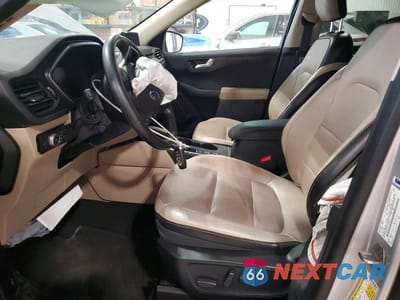 Zdjęcie 7 z 12 samochodu: 2020 FORD ESCAPE TITANIUM VIN:1FMCU9J93LUC39666 - miniatura