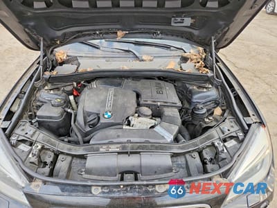 Zdjęcie 12 z 13 samochodu: 2015 BMW X1 XDRIVE35I VIN:WBAVM5C54FVV94728 - miniatura