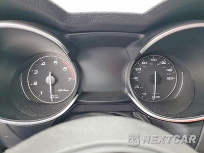Zdjęcie 9 z 13 samochodu: 2023 ALFA ROMEO STELVIO SPRINT VIN:ZASPAKAN5P7D58169 - miniatura