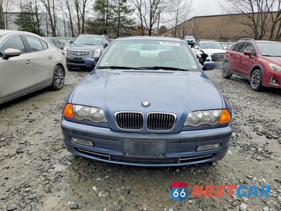 Piąte zdjęcie samochodu w środku: 2001 BMW 330 I VIN:WBAAV53471JS92594 - miniatura