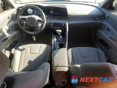 Zdjęcie 8 z 13 samochodu: 2024 HYUNDAI ELANTRA SEL VIN:KMHLM4DG6RU733350 - miniatura
