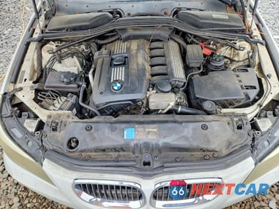 Zdjęcie 11 z 11 samochodu: 2010 BMW 528 I VIN:WBANU5C55AC365124 - miniatura