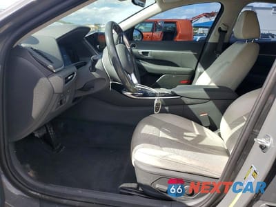 Zdjęcie 7 z 12 samochodu: 2020 HYUNDAI SONATA SEL VIN:5NPEF4JA4LH002103 - miniatura