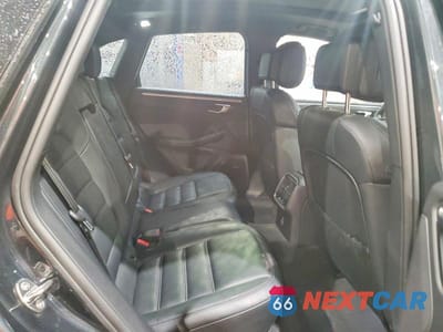 Zdjęcie 10 z 12 samochodu: 2024 PORSCHE MACAN VIN:WP1AA2A52RLB08640 - miniatura