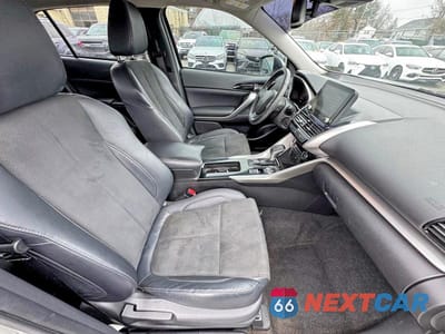 Piąte zdjęcie samochodu w środku: 2022 MITSUBISHI ECLIPSE CROSS SE VIN:JA4ATWAA6NZ000877 - miniatura