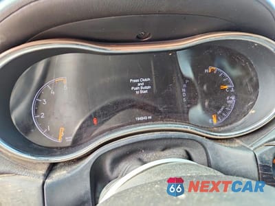 Zdjęcie 9 z 12 samochodu: 2014 JEEP GRAND CHEROKEE SUMMIT VIN:1C4RJEJM2EC424241 - miniatura