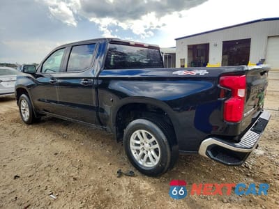 Drugie zdjęcie samochodu z przodu: 2019 CHEVROLET SILVERADO K1500 LT VIN:1GCUYDED1KZ101009 - miniatura