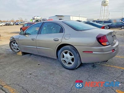 Drugie zdjęcie samochodu z przodu: 2001 OLDSMOBILE AURORA 4.0 VIN:1G3GS64C514109421 - miniatura