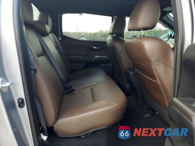 Zdjęcie 10 z 11 samochodu: 2021 TOYOTA TACOMA LIMITED VIN:3TMGZ5ANXMM443058 - miniatura