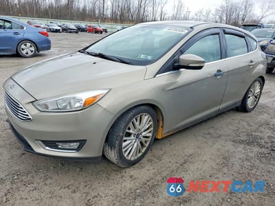 2016 FORD FOCUS TITANIUM 1FADP3N2XGL302922 - główne zdjęcie licytacji z USA - miniatura