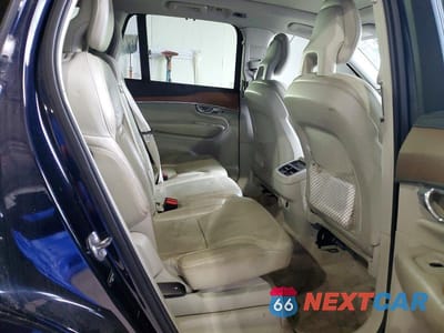 Zdjęcie 11 z 13 samochodu: 2016 VOLVO XC90 T6 VIN:YV4A22PL8G1025398 - miniatura