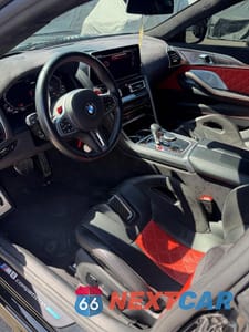 Zdjęcie 9 z 10 samochodu: 2025 BMW M8 VIN:WBSGV0C02SCT39039 - miniatura