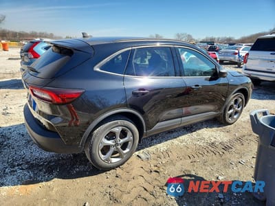 Trzecie zdjęcie samochodu z tyłu: 2025 FORD ESCAPE ST LINE VIN:1FMCU9MN6SUA84277 - miniatura